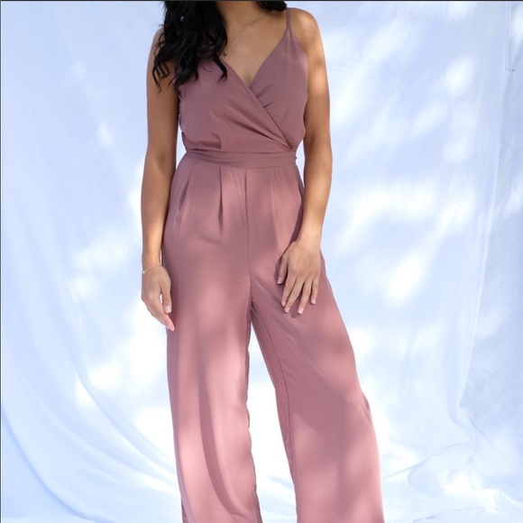Brand new jumpsuit - Picture 2 of 4